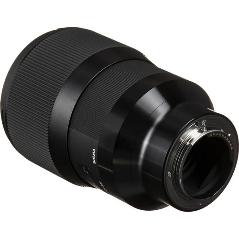 Sigma 135mm F1.8 DG HSM ART Lens - Sony FE Fit-4